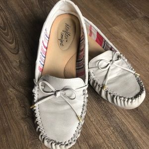 Beige loafers size 8🌟🌟🌟